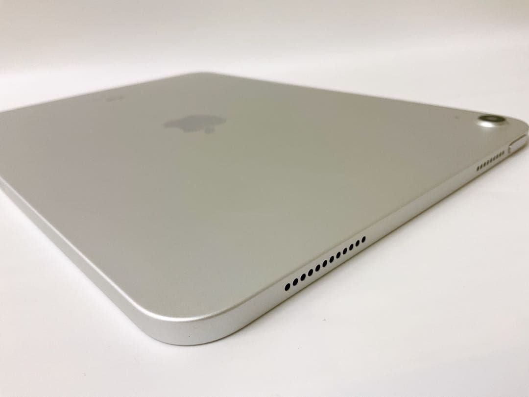 【美品・BT96％】iPad 第10世代 64GB Wifiモデル シルバー
