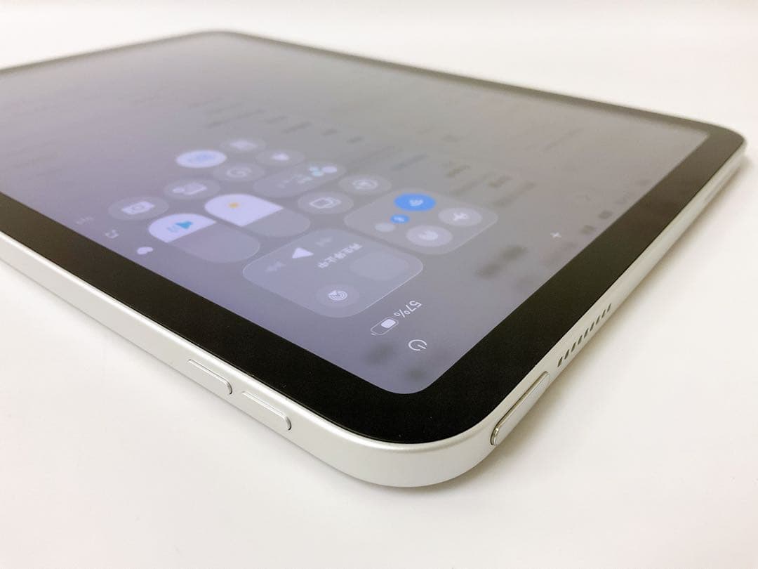 【美品・BT96％】iPad 第10世代 64GB Wifiモデル シルバー