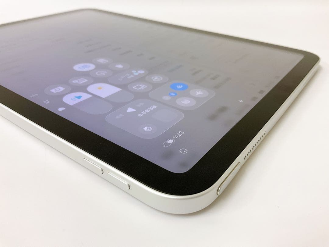 【美品・BT96％】iPad 第10世代 64GB Wifiモデル シルバー