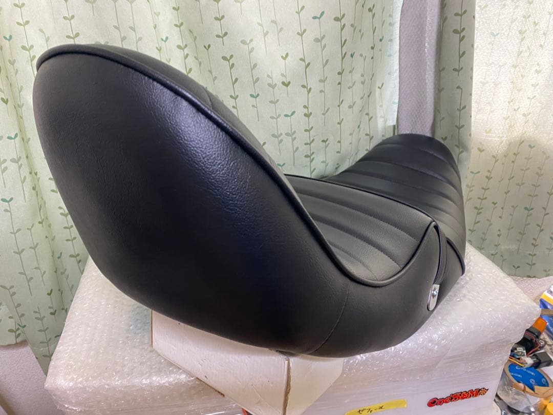 専用 NEW ZRX400 20cm 黒レザー チョビ三 シート ZRXⅡ 三段