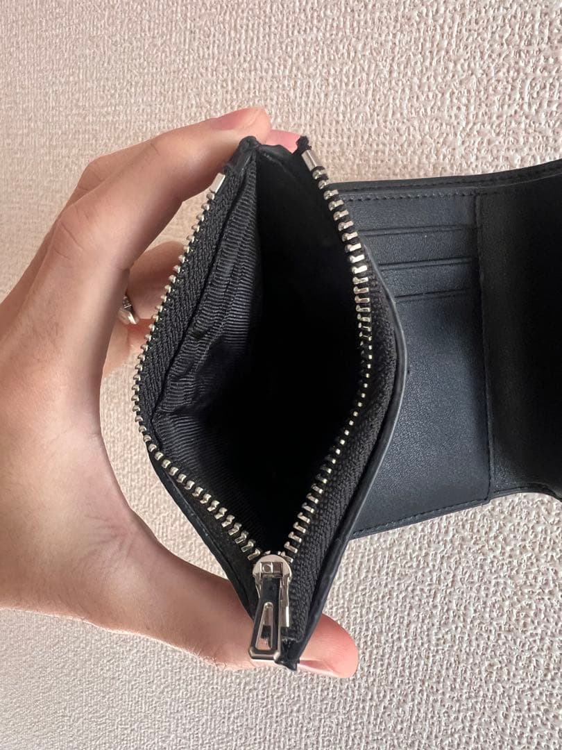 LOEWEトライフォールドウォレット