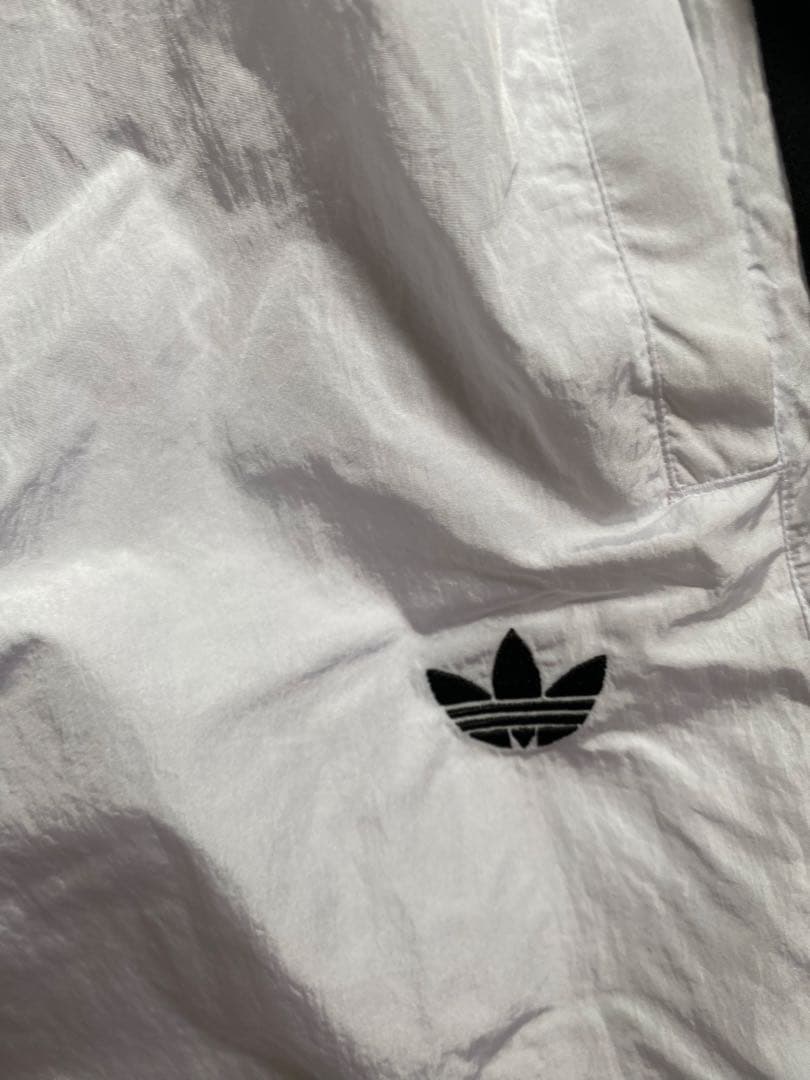 adidas トレフォイルロゴ ジャージパンツ XL ホワイト　トラックパンツ