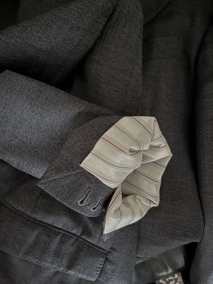 新品同様　LARDINI ラルディーニ　チャコールグレー　セットアップ　スーツ