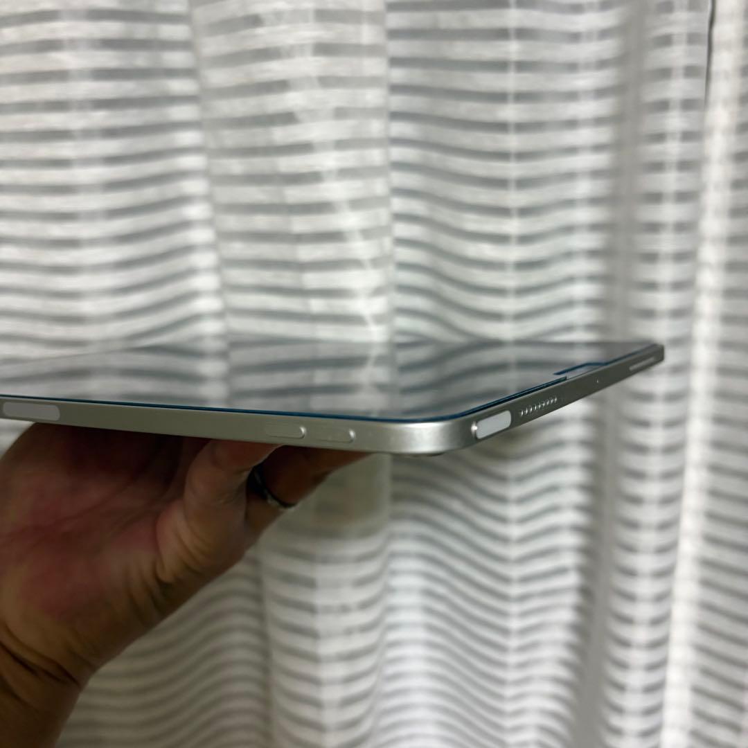 iPad Air 第4世代　64GB 本日のみ出品！