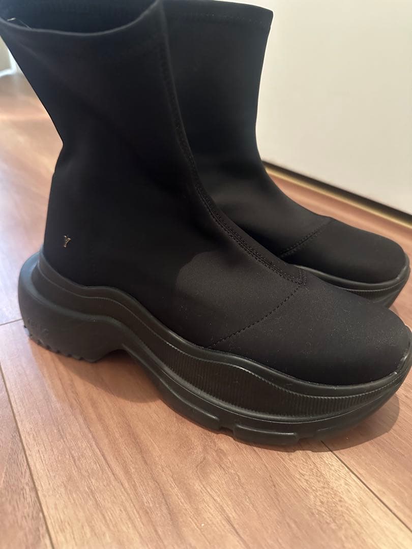 【yello】SHORT BOOTS