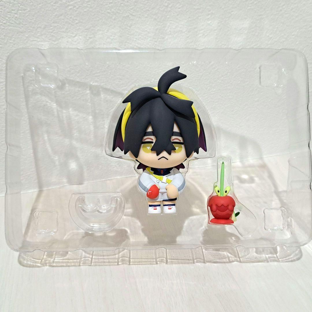 ポケモントレーナーズ スグリ&カミッチュ フィギュア