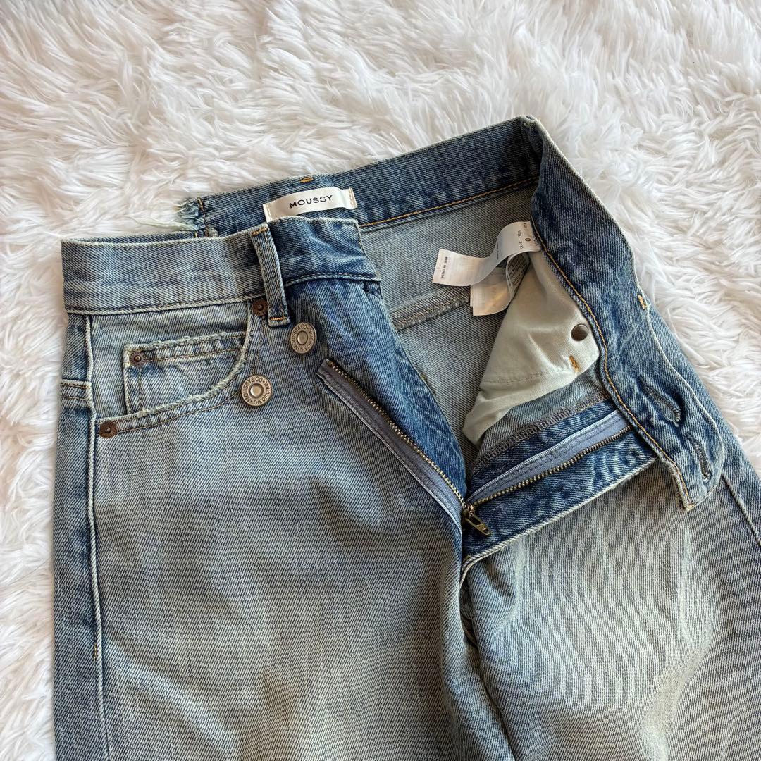 美品✨24年マウジー　CROSS WAIST WIDE STRAIGHT デニム