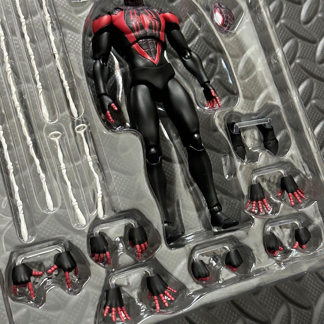 アメコミ MAFEX Miles Morales(COMIC RENEWAL Ver.)