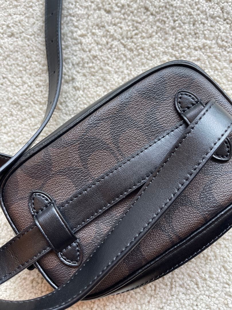 coachウエストポーチ