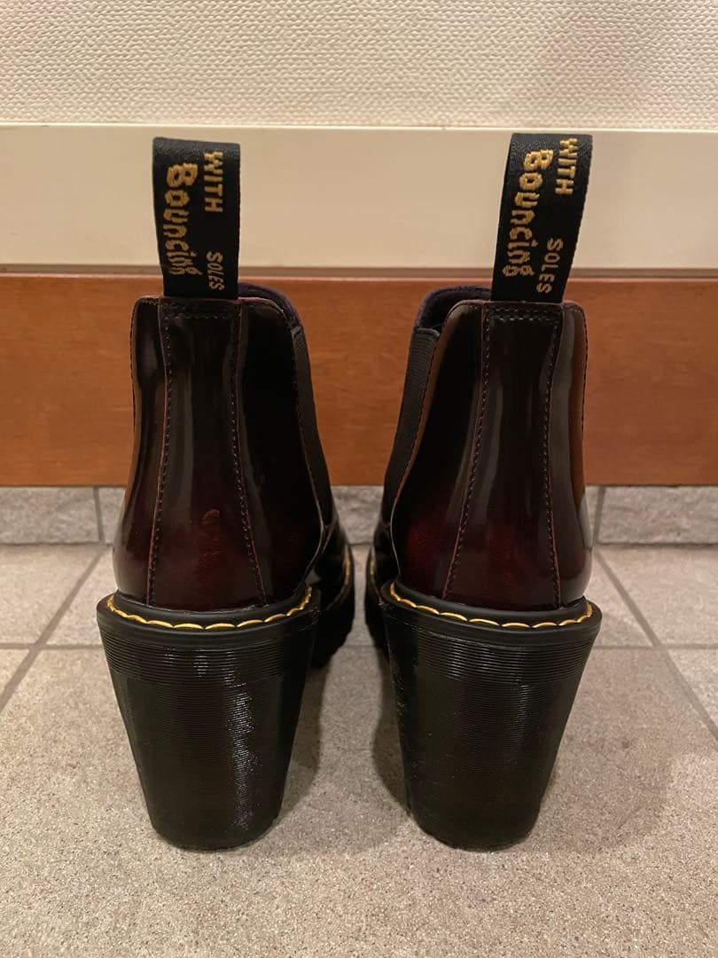 Dr. Martens HURSTONチェリーレッド サイドゴアブーツ UK3