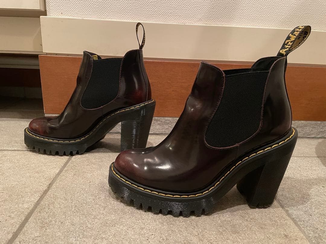 Dr. Martens HURSTONチェリーレッド サイドゴアブーツ UK3