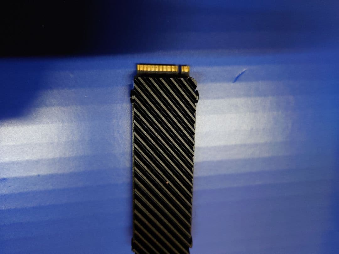 ジャンク Monster Storage SSD 4TB NVMe M.2