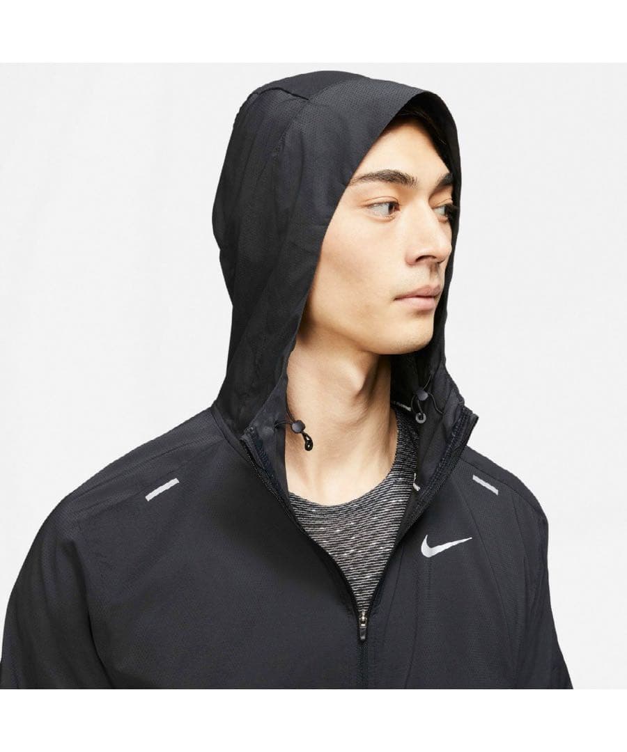 NIKE ランニングジャケット　ウィンドランナー　フルジップ　黒　XLサイズ新品
