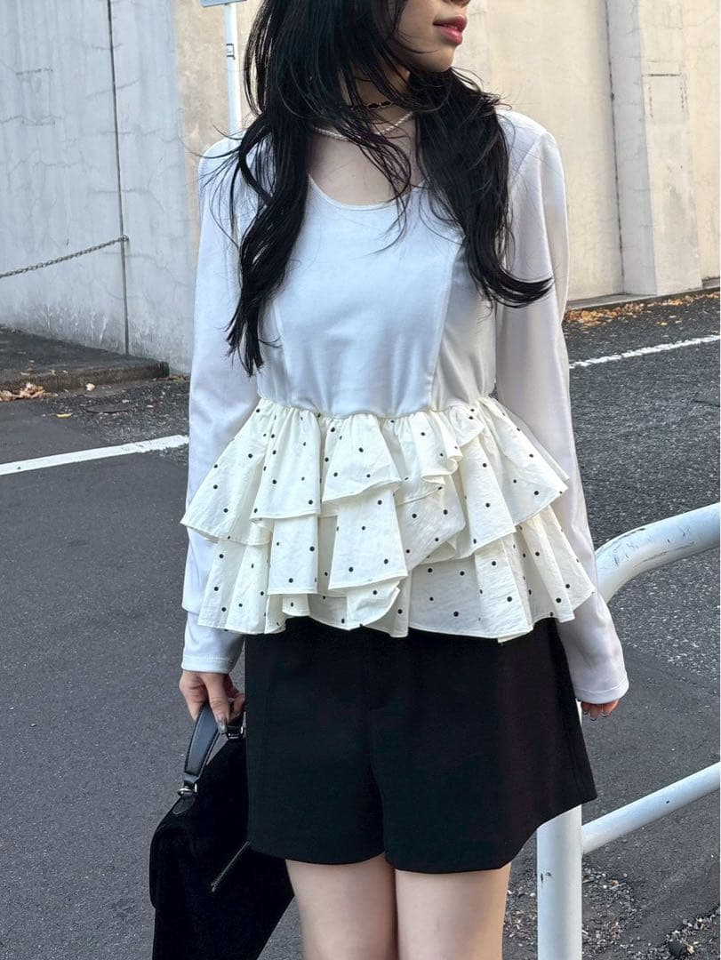 LILY BROWN ベロアペプラムフリルトップス