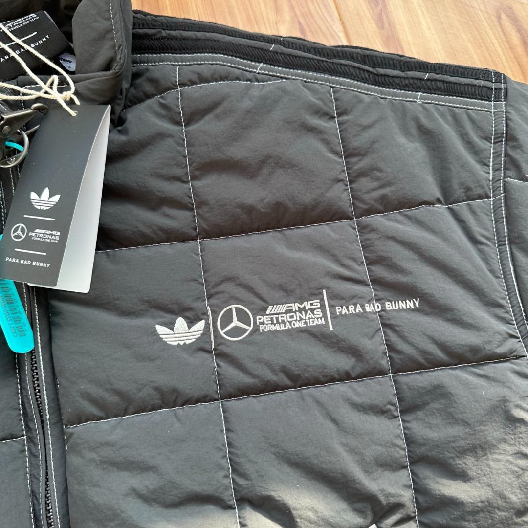 ジャケット・アウター Adidas Bad Bunny Mercedes-AMG F1 Jacket