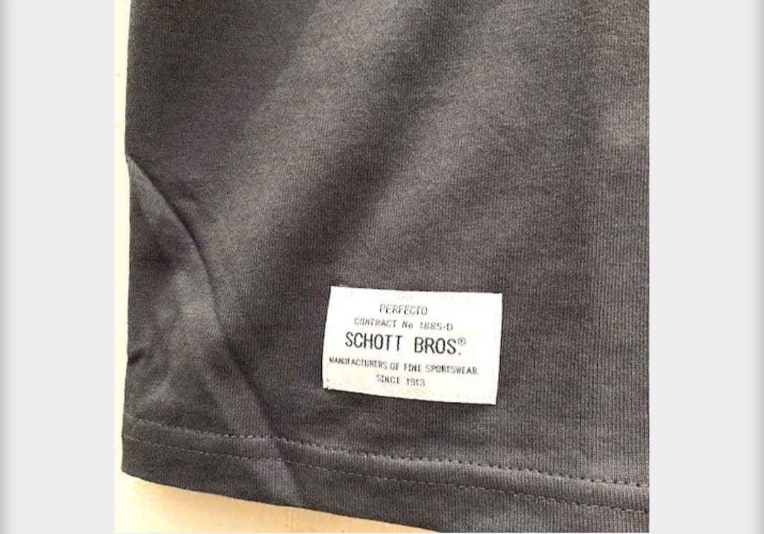 Schott　tシャツ プラグピン　Lサイズ