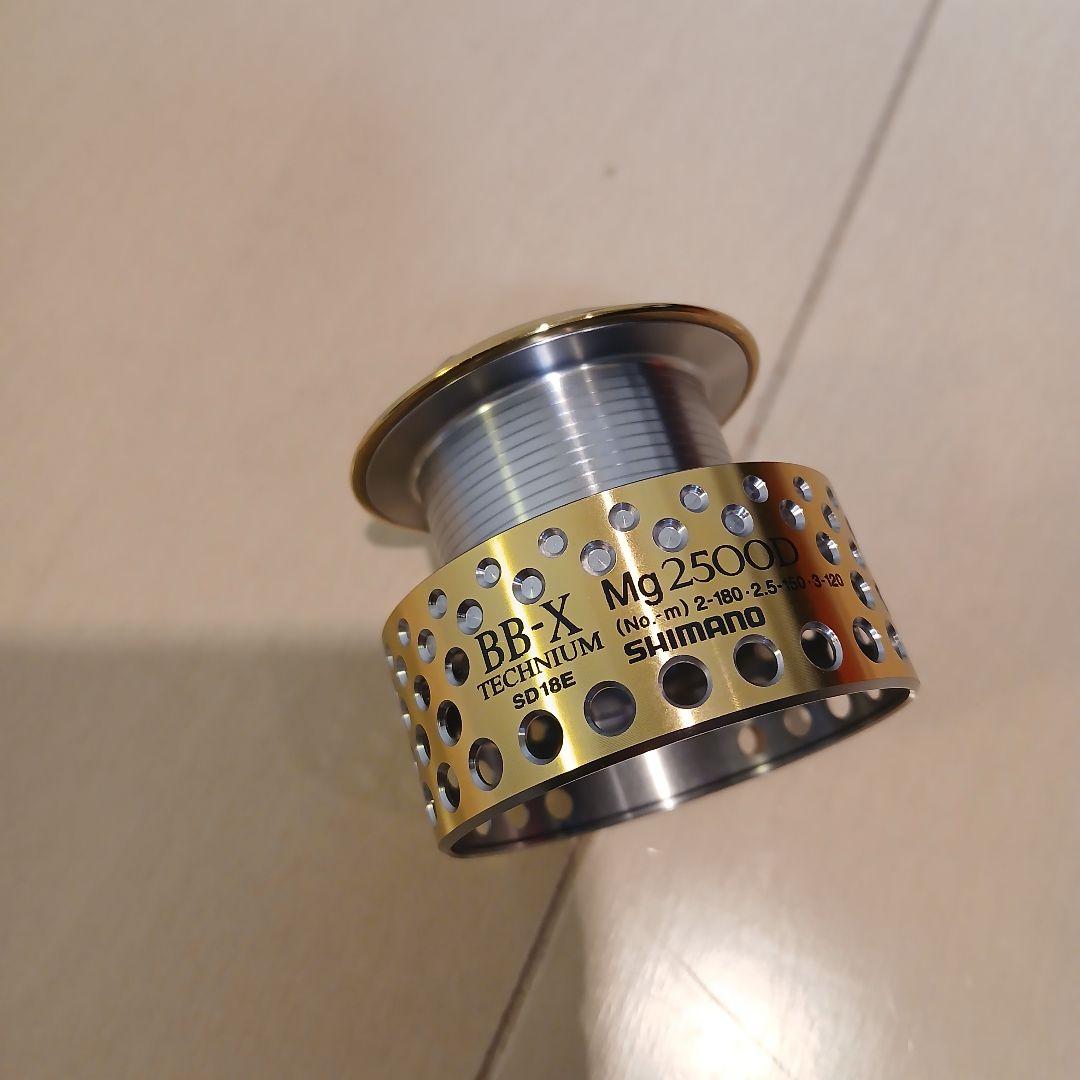 ☆美品☆ シマノ BB-X テクニウム Mg2500D スプール