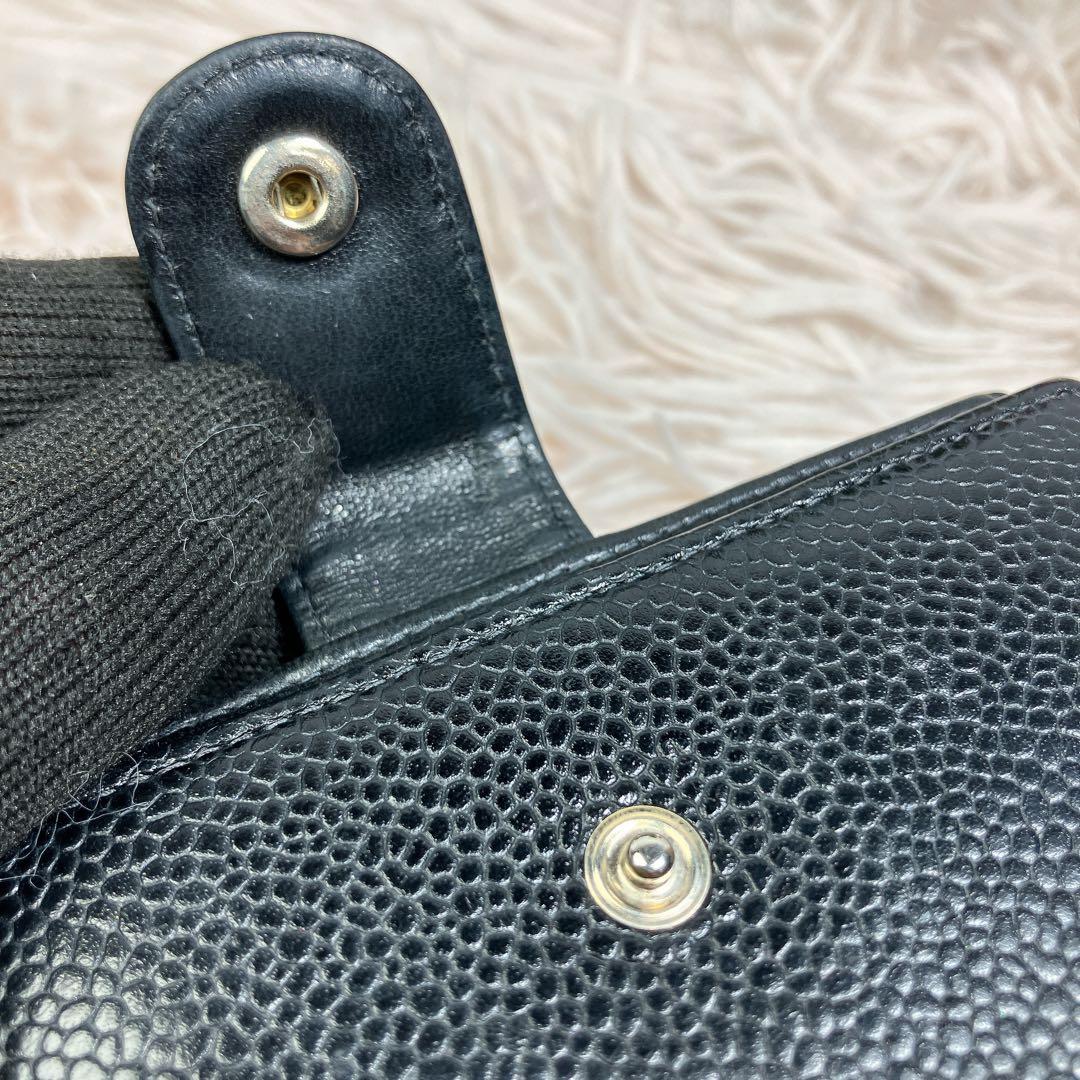 超美品 CHANEL 二つ折り財布 ココマーク キャビアスキン レザー Wホック