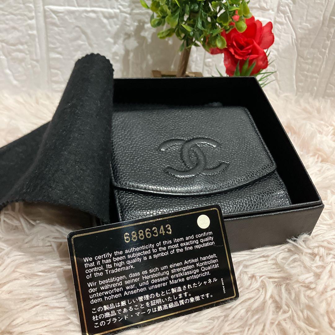 超美品 CHANEL 二つ折り財布 ココマーク キャビアスキン レザー Wホック