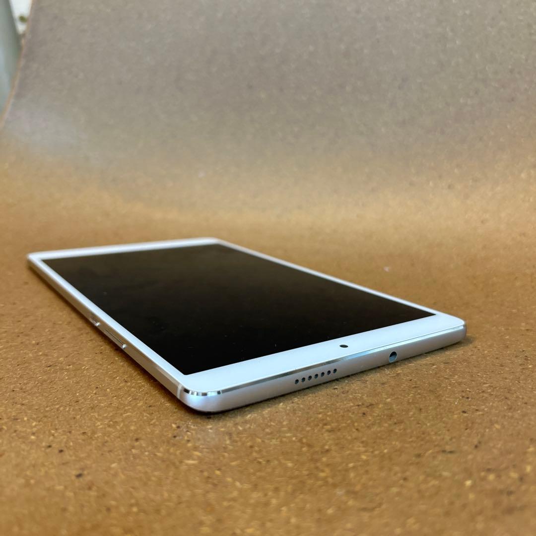 にっし　iPad Air A1474 第1世代 dtab d-01J