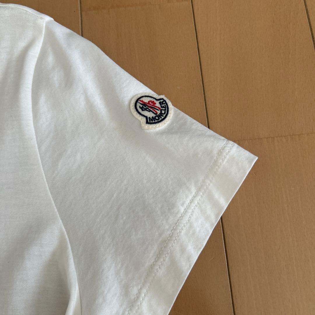 MONCLER ホワイト フレアTシャツ！ 本日お値下げ！