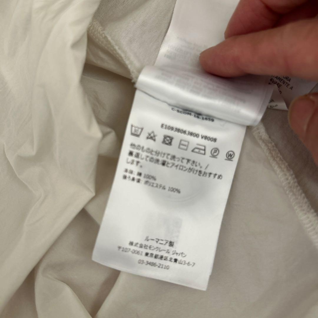MONCLER ホワイト フレアTシャツ！ 本日お値下げ！