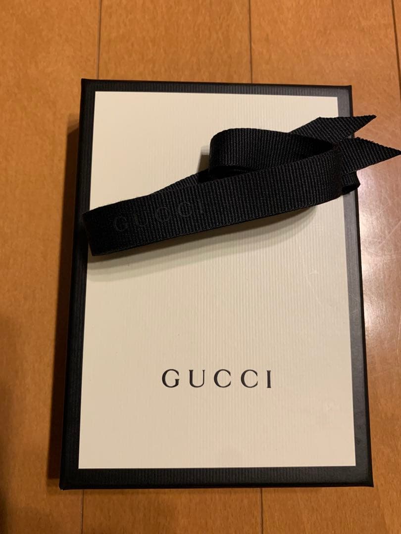 GUCCI 総柄GG ラメソックス　　箱　紙袋付き