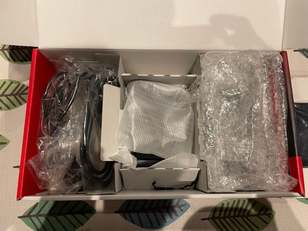 Nintendo Switch 本体　ネオンブルー/ネオンレッド　中古