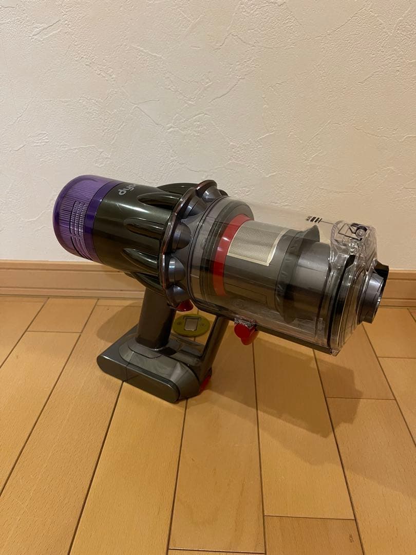 ダイソン Dyson SV18 V12 中古 美品、動作確認清掃済み