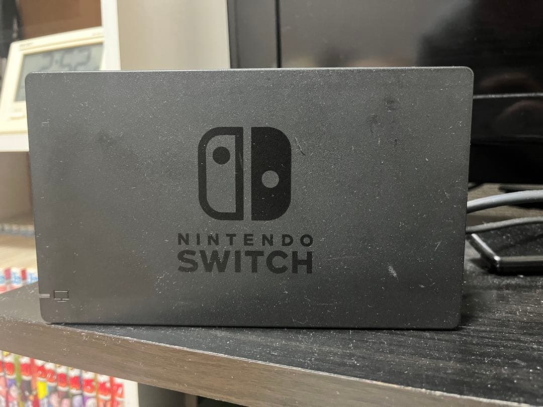 ユ*い様 Nintendo Switch 箱無し 付属品あり