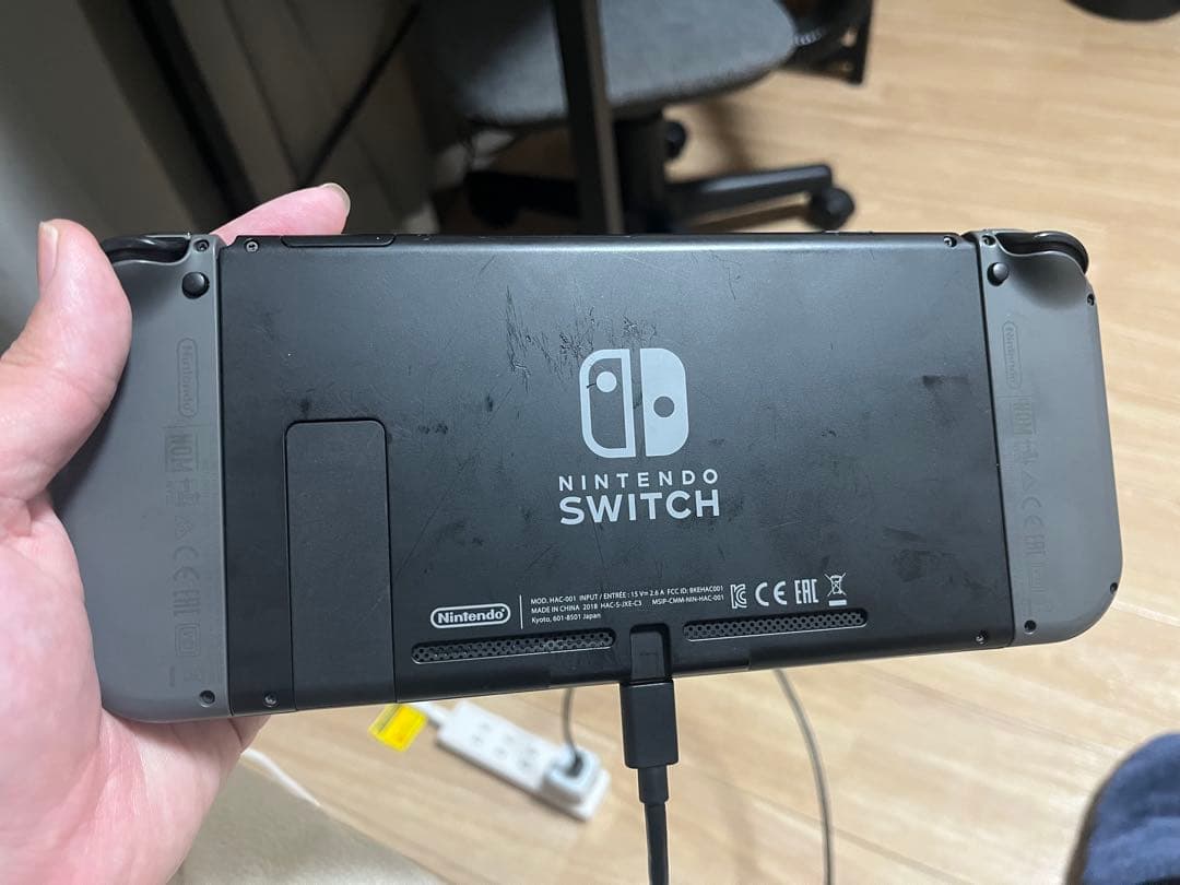 ユ*い様 Nintendo Switch 箱無し 付属品あり