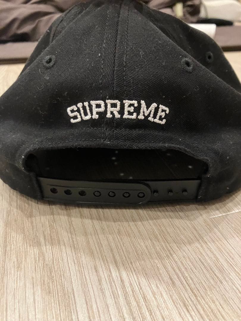 UNDERCOVER SUPREME ロンT & SUPREMEキャップセット
