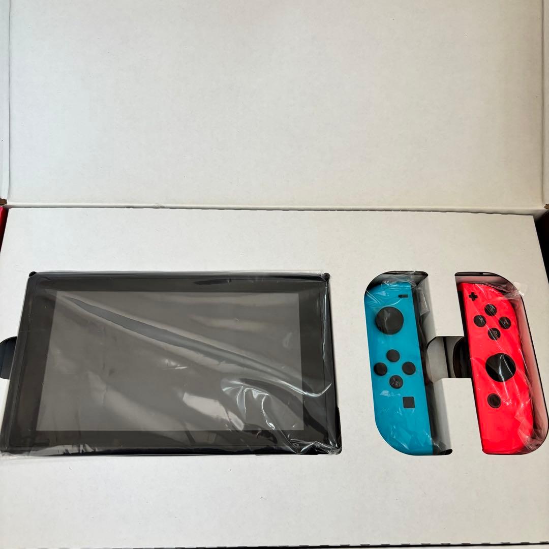 Nintendo Switch 本体 青/赤 Joy-Con付き　箱あり