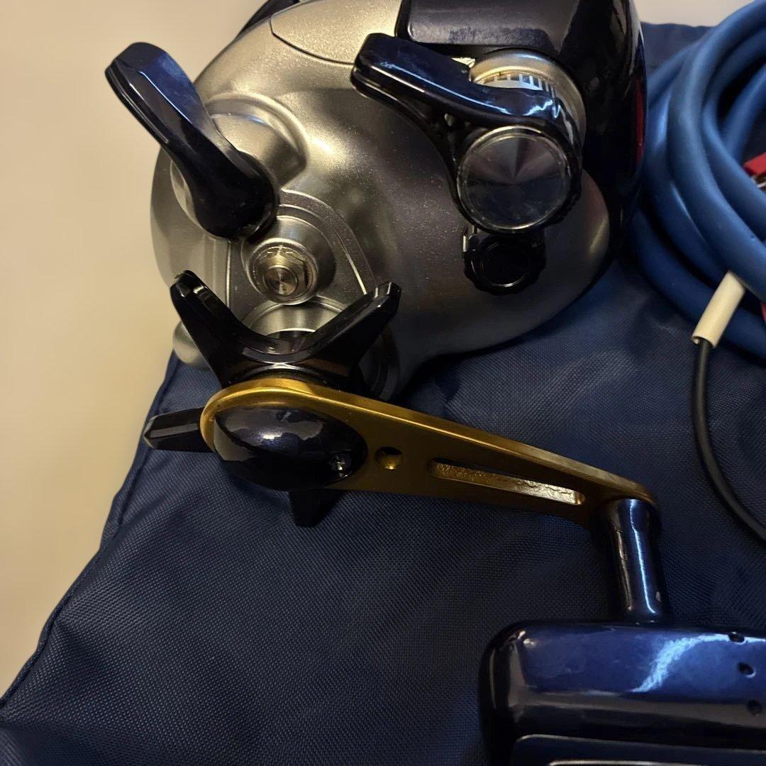SHIMANO Tankenmaru System 1000XT 電動リール