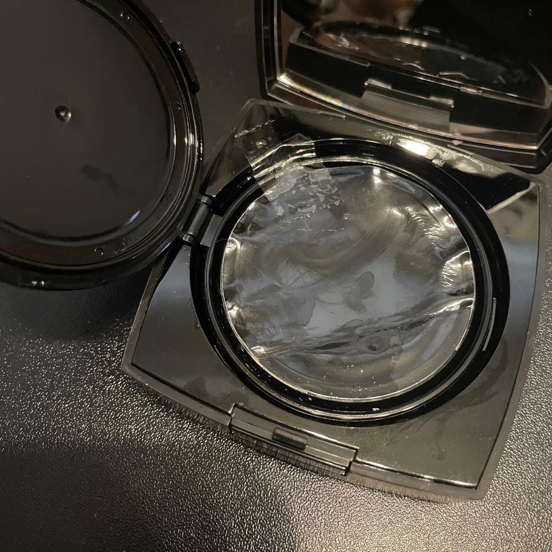 CHANEL B10シャネルクッションファンデーション