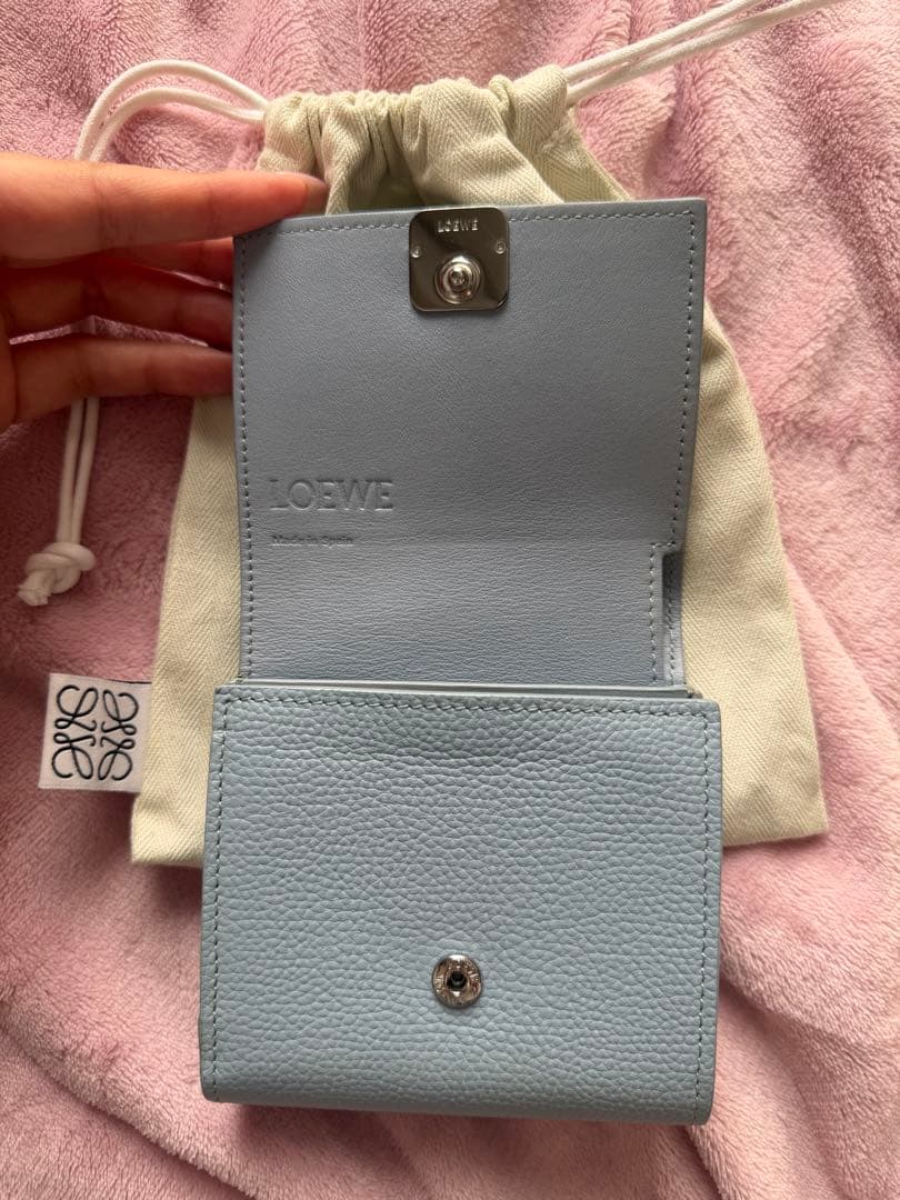 LOEWE お財布