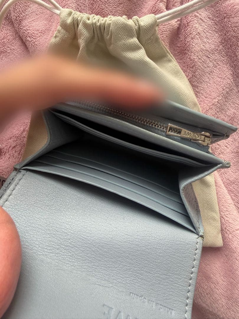 LOEWE お財布