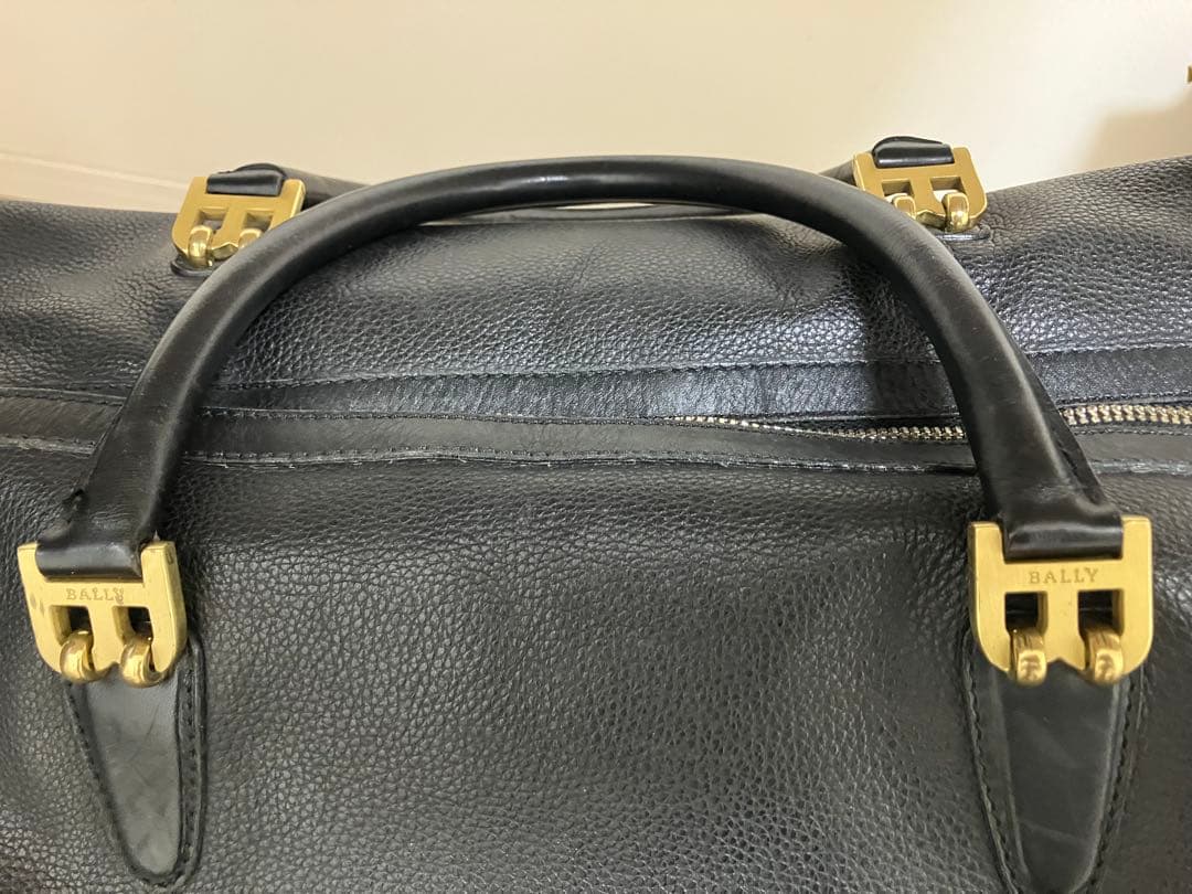 BALLY 黒 レザーボストンバッグ