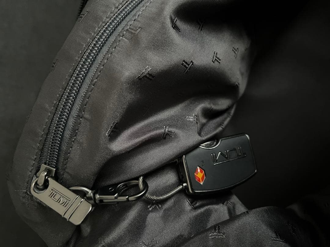 希少　TUMI オールレザー　ボストンバッグ　革　ブラック　旅行バッグ