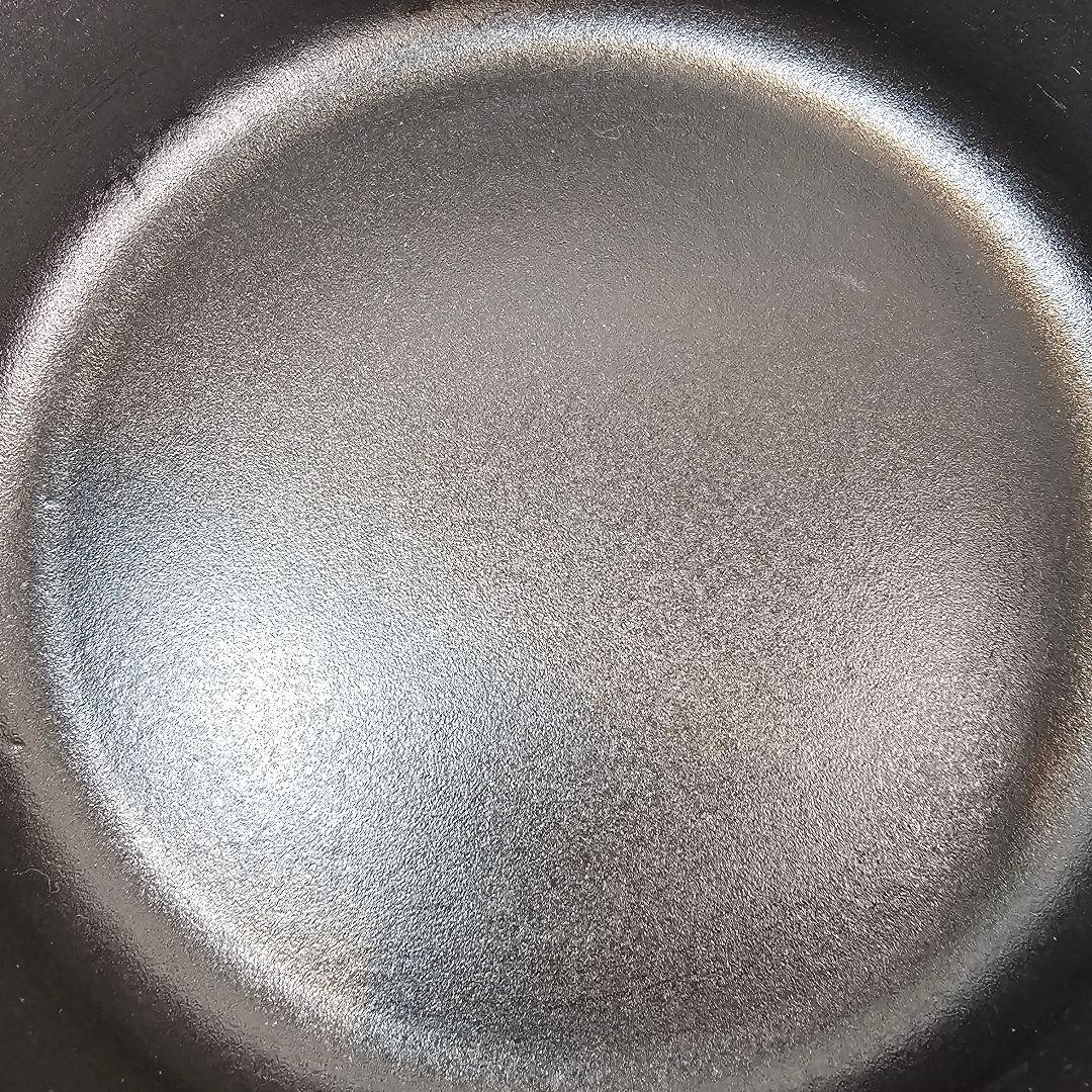 STAUB ストウブ 22cm 鋳物 両手鍋 ピコ・ココット ラウンドブラック