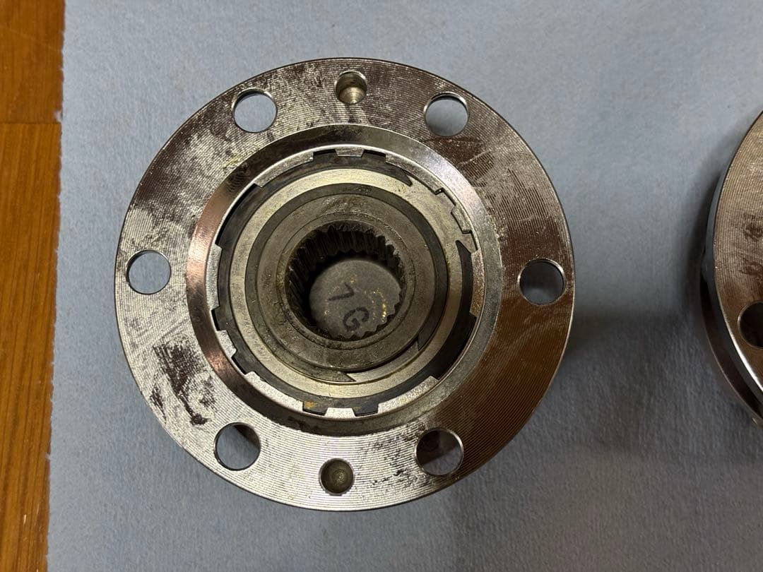 ジムニー JA11V 純正 フロント フリーハブ　左右 美USED品