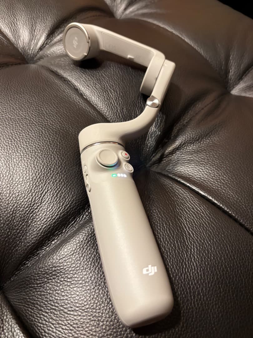 DJI OM5 アテネ グレー / スマホ用ジンバル