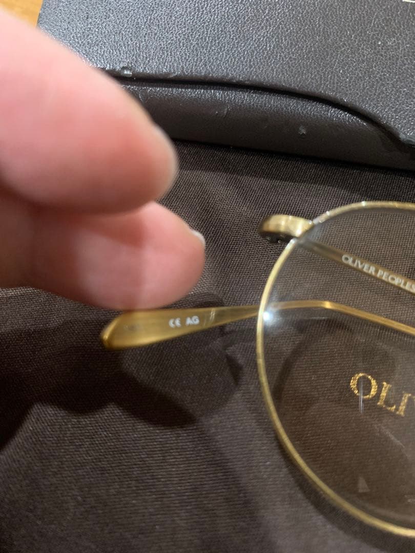 OLIVER PEOPLES ライトブラウン