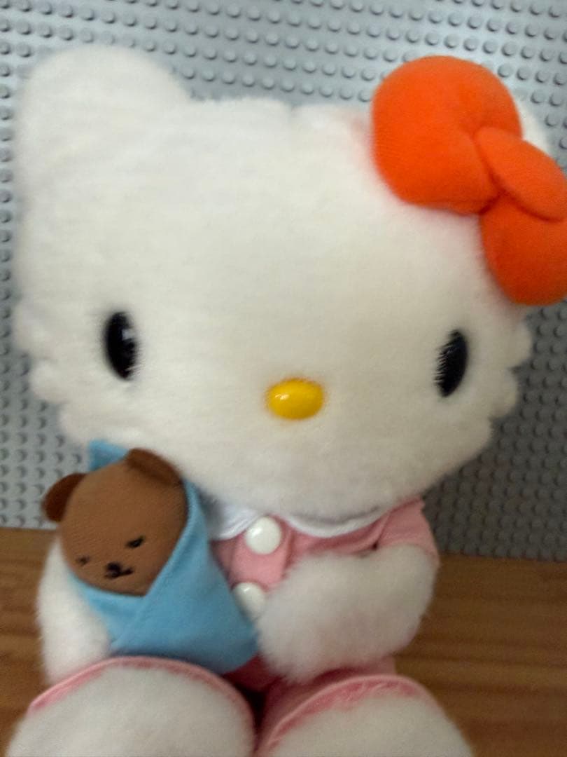 ハローキティ　2015年　助産師キティ　ぬいぐるみ　看護の日　希少