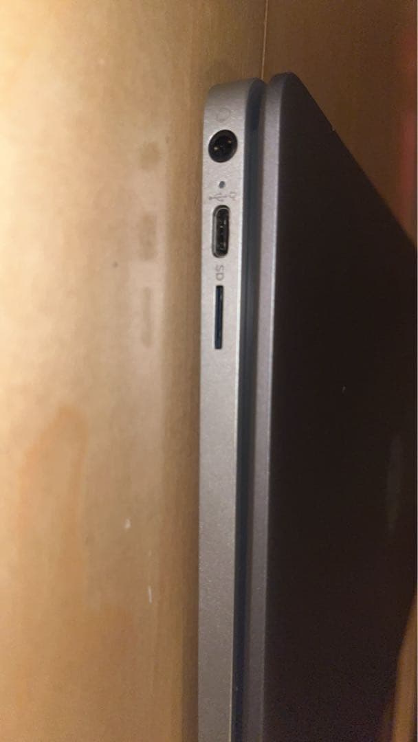HP Chromebook 本体と充電コード（初期化済み）