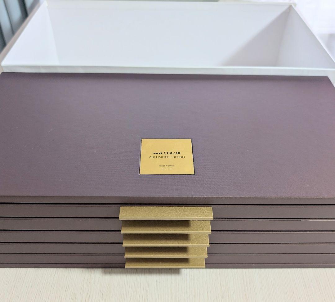 UNI240色 色鉛筆セット COLOR240 LIMITED EDITION