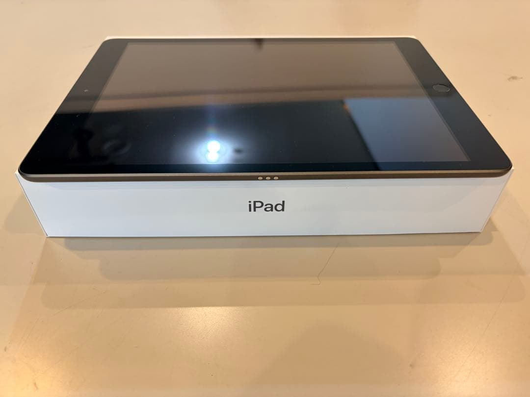 超美品‼️Apple iPad 第7世代 32GB スペースグレー 箱付