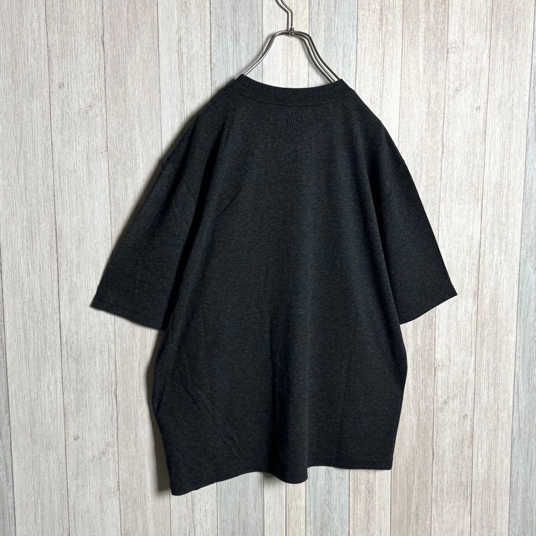 2972【未使用・タグ付・希少デザイン】アミ エンブレム刺繍ロゴ 半袖 Tシャツ