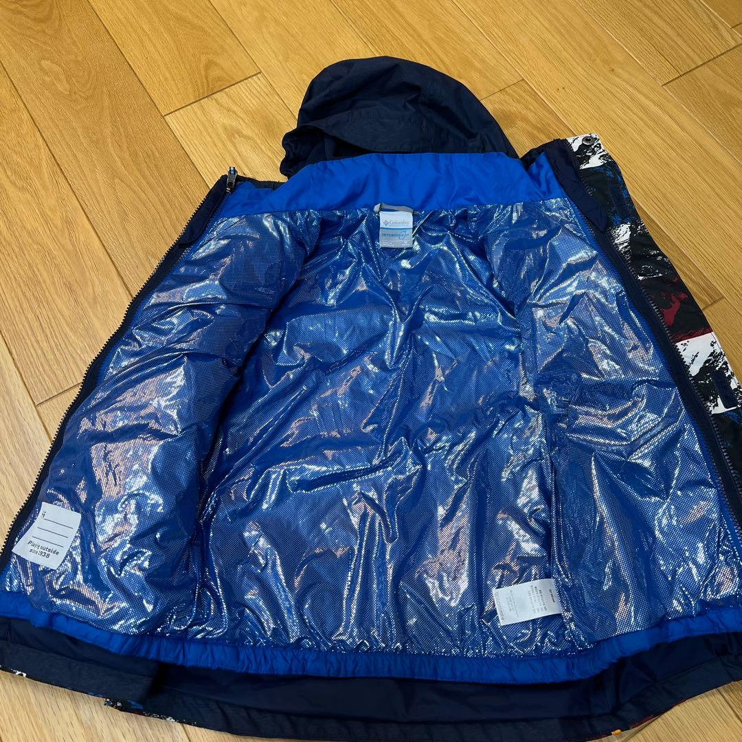 週末限定値下げ　コロンビア　キッズアウトドアやスキージャケット防水防風M 10歳