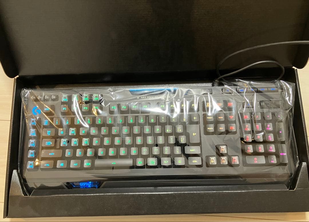 極美品 Logicool G910r ゲーミングキーボード